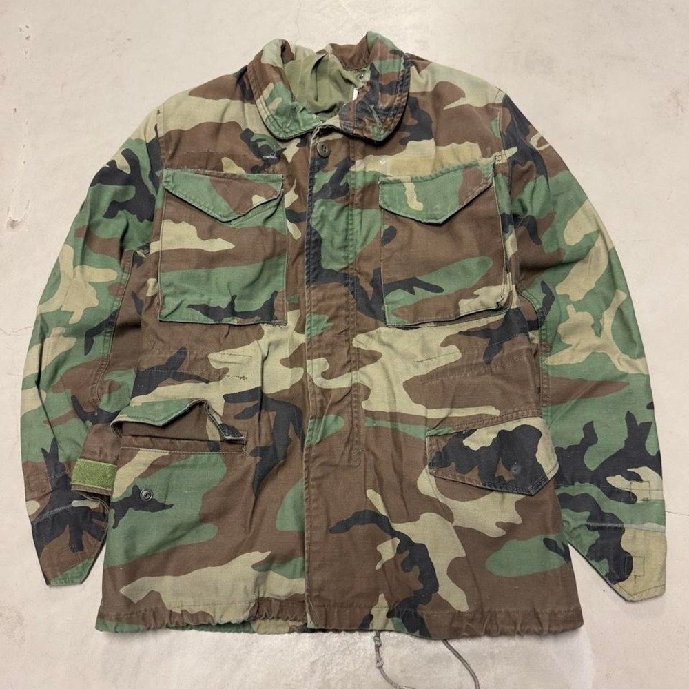 Vintage 80s m65 military woodland camo jacket